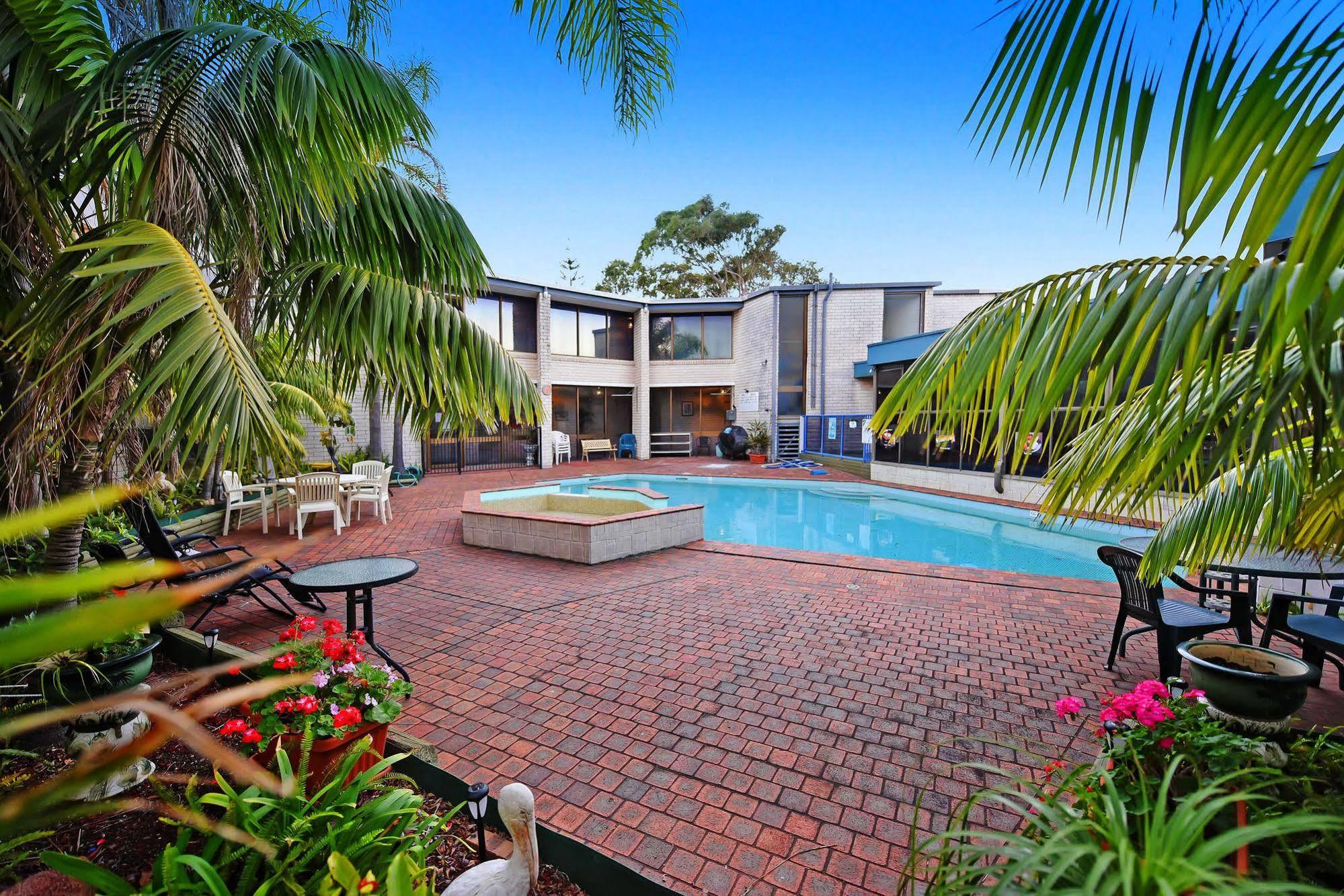 Palm Court Motor Inn Port Macquarie Dış mekan fotoğraf