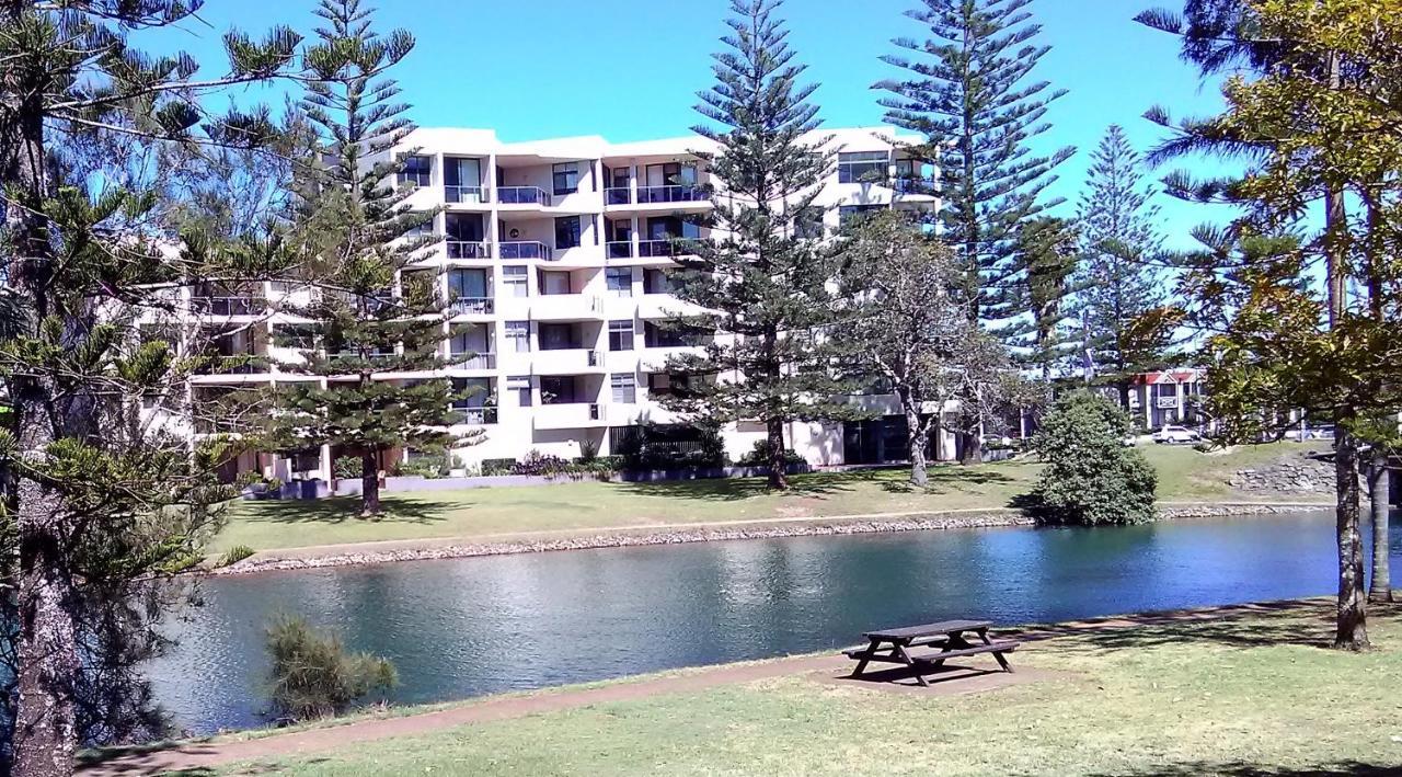 Palm Court Motor Inn Port Macquarie Dış mekan fotoğraf
